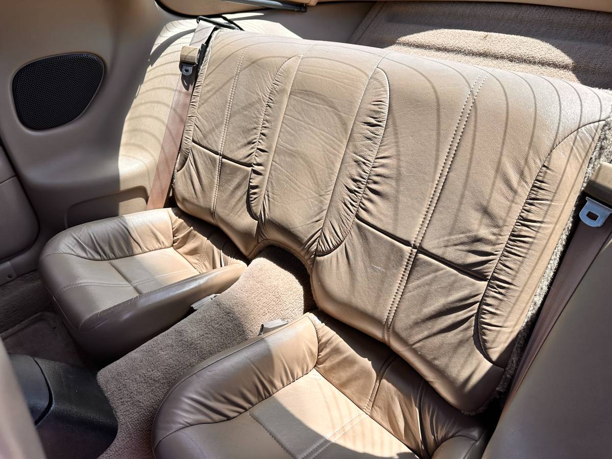 Chevrolet-camaro-sport-coupe-amp-convertible-1995-red-1