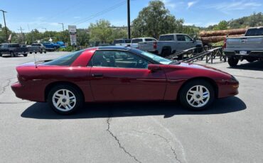 Chevrolet-camaro-sport-coupe-amp-convertible-1995-red-7