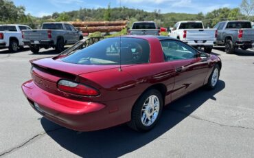 Chevrolet-camaro-sport-coupe-amp-convertible-1995-red-8