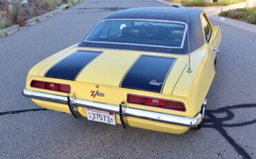 Chevrolet-camaro-z28-1969-15