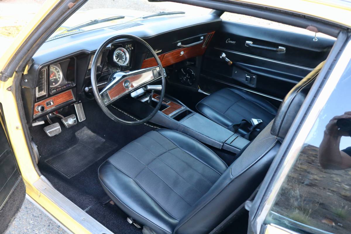 Chevrolet-camaro-z28-1969-3