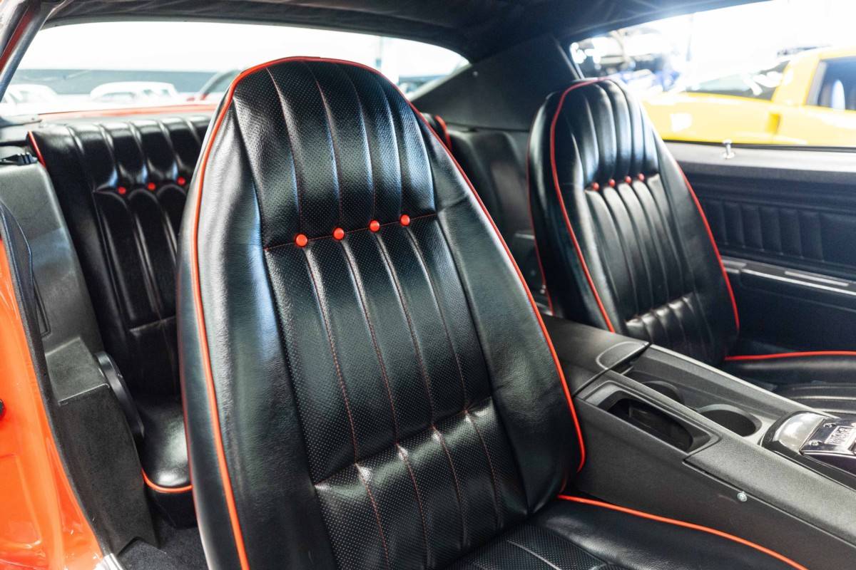 Chevrolet-camaro-z28-1971-12