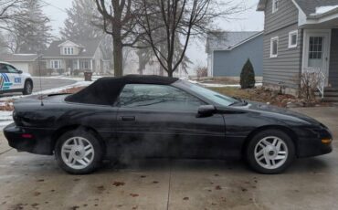 Chevrolet-camaro-z28-1995-black-1
