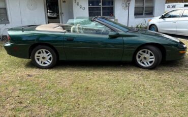 Chevrolet-camaro-z28-1996-green-4