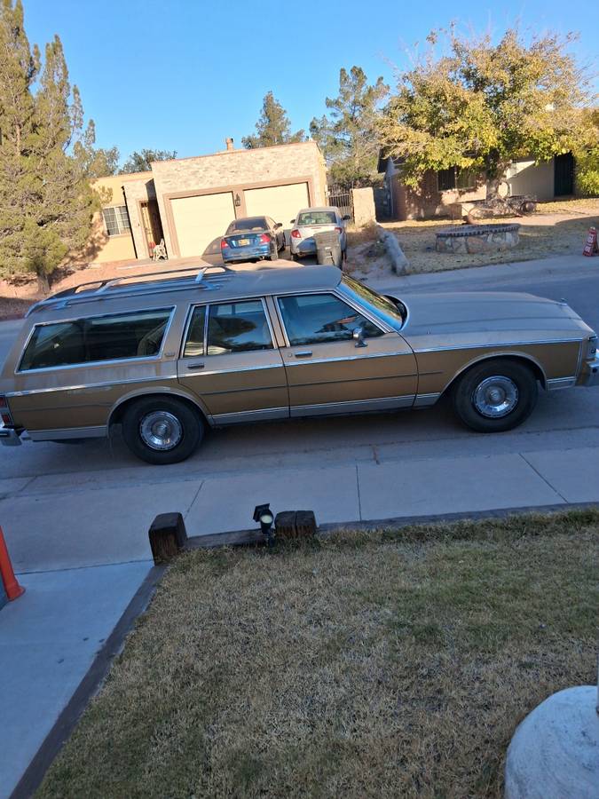 Chevrolet-caprice-1985-brown-2