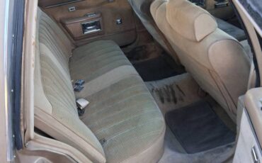 Chevrolet-caprice-1985-brown-5