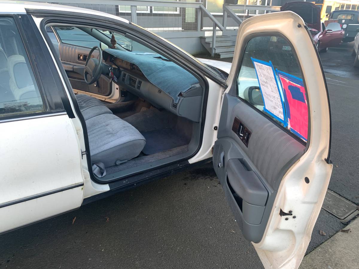 Chevrolet-caprice-9c1-1991-16