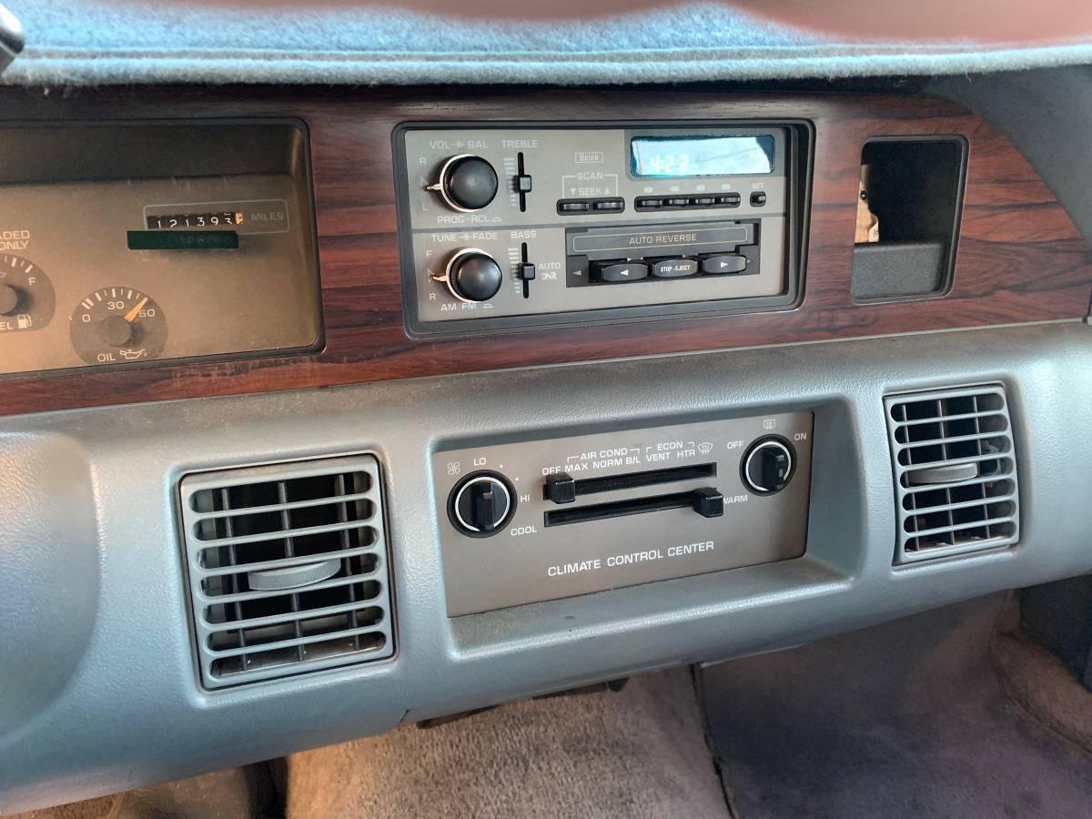 Chevrolet-caprice-9c1-1991-19