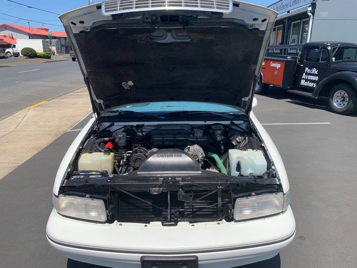 Chevrolet-caprice-9c1-1991-3