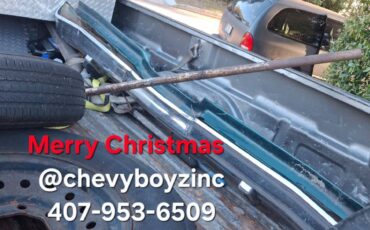 Chevrolet-caprice-classic-1975-green-14