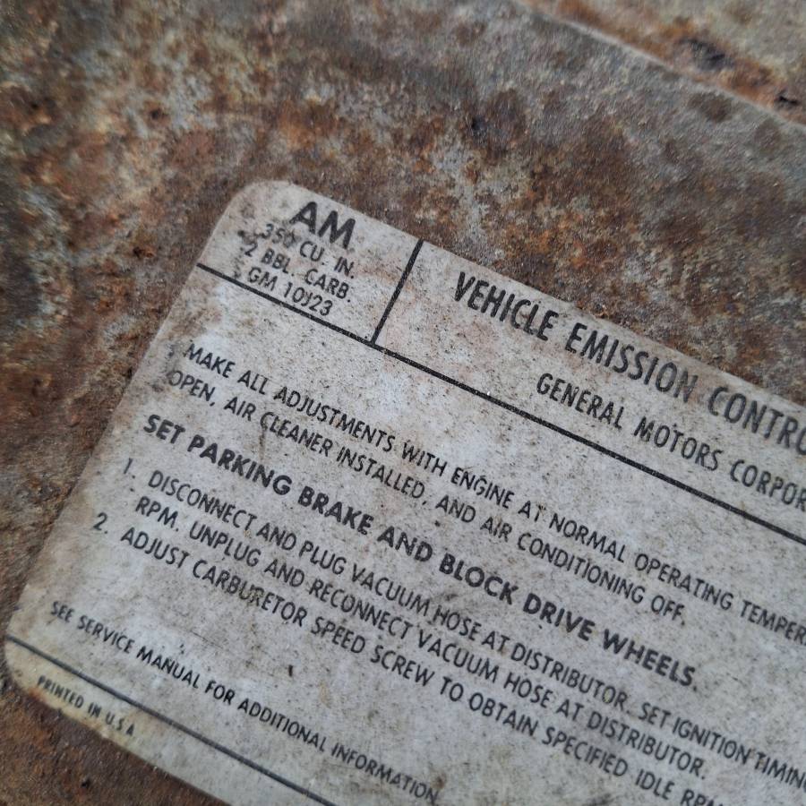 Chevrolet-caprice-classic-1975-green-23