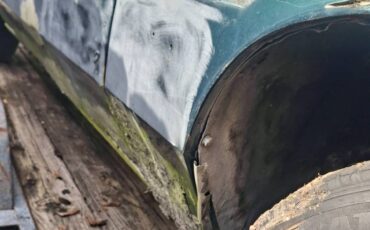 Chevrolet-caprice-classic-1975-green-5