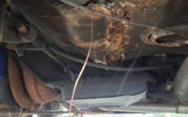 Chevrolet-caprice-classic-1975-green-8