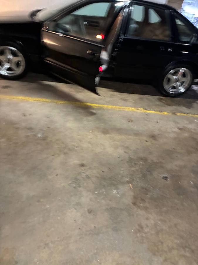 Chevrolet-caprice-classic-amp-classic-wagon-1996-black-4