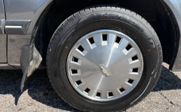 Chevrolet-celebrity-1986-10