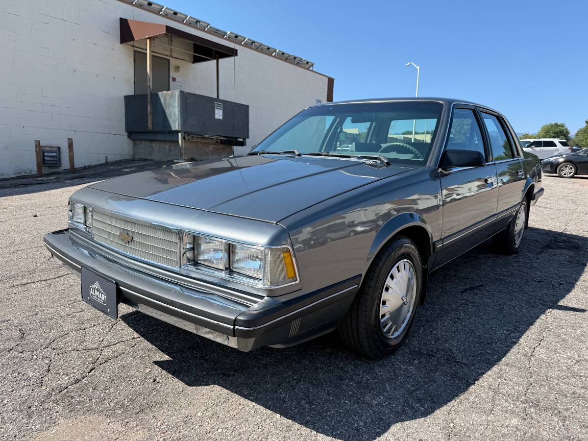 Chevrolet-celebrity-1986-2