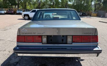 Chevrolet-celebrity-1986-7