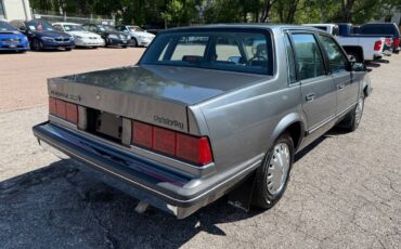 Chevrolet-celebrity-1986-8