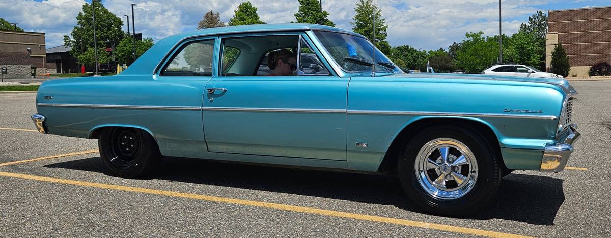 Chevrolet-chevelle-1964-blue-4