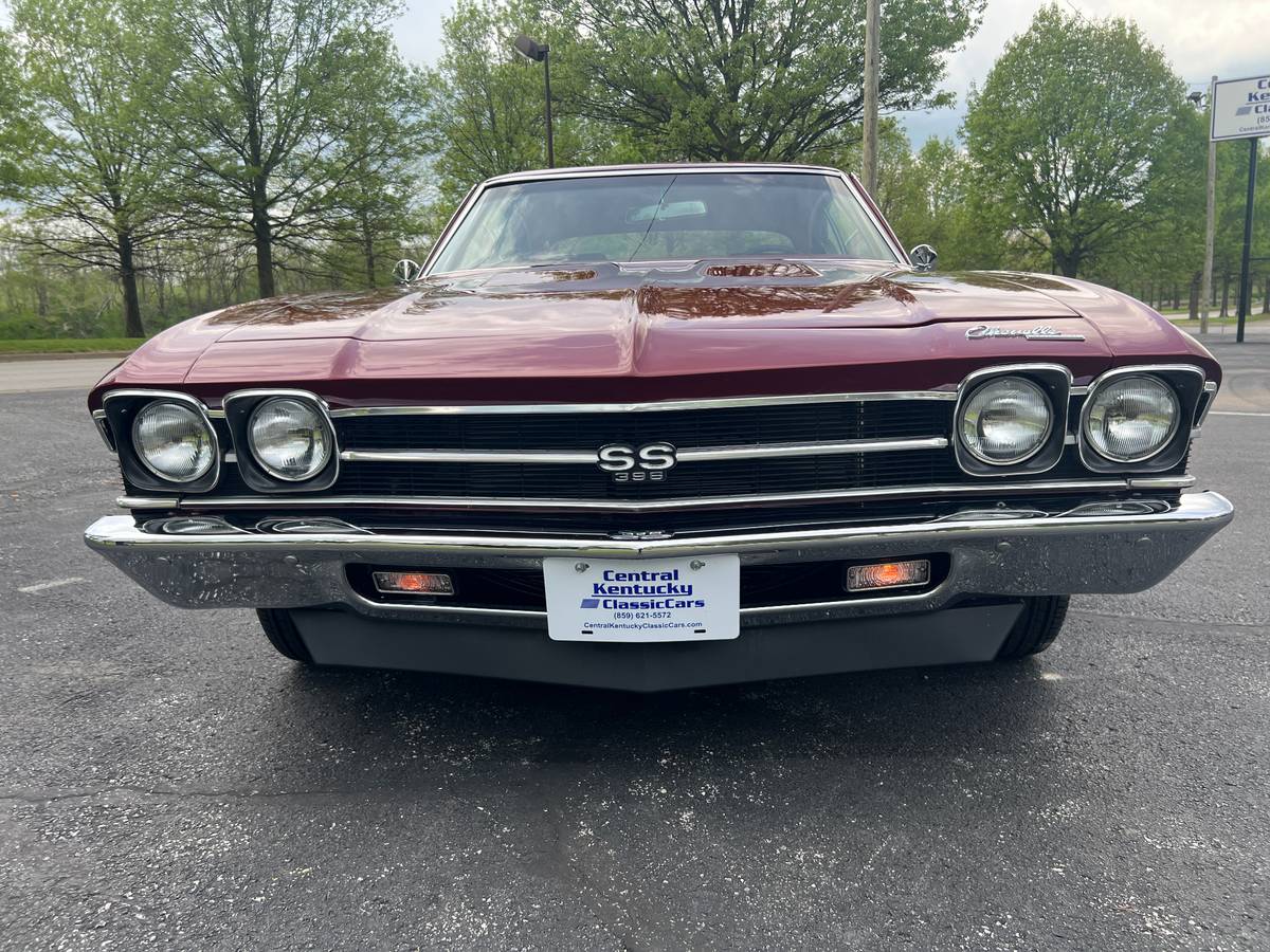 Chevrolet-chevelle-1969-custom-1