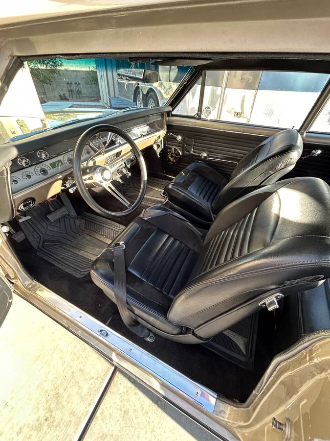 Chevrolet-chevelle-300-1967-custom-9