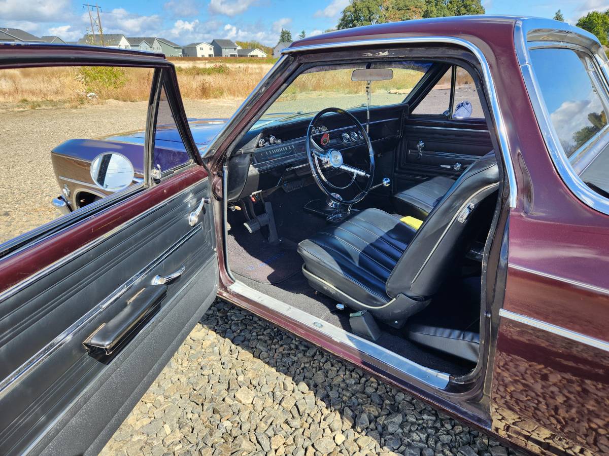 Chevrolet-chevelle-el-camino-1966-custom-6