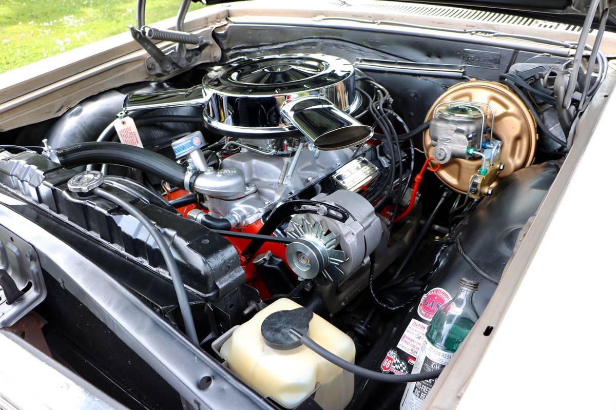 Chevrolet-chevelle-malibu-1964-custom-13