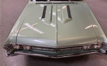 Chevrolet-chevelle-malibu-1967-green-3