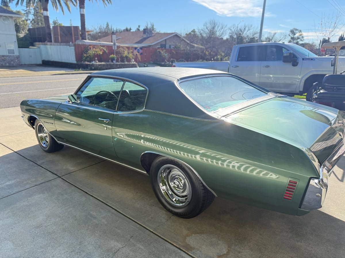 Chevrolet-chevelle-malibu-1970-2