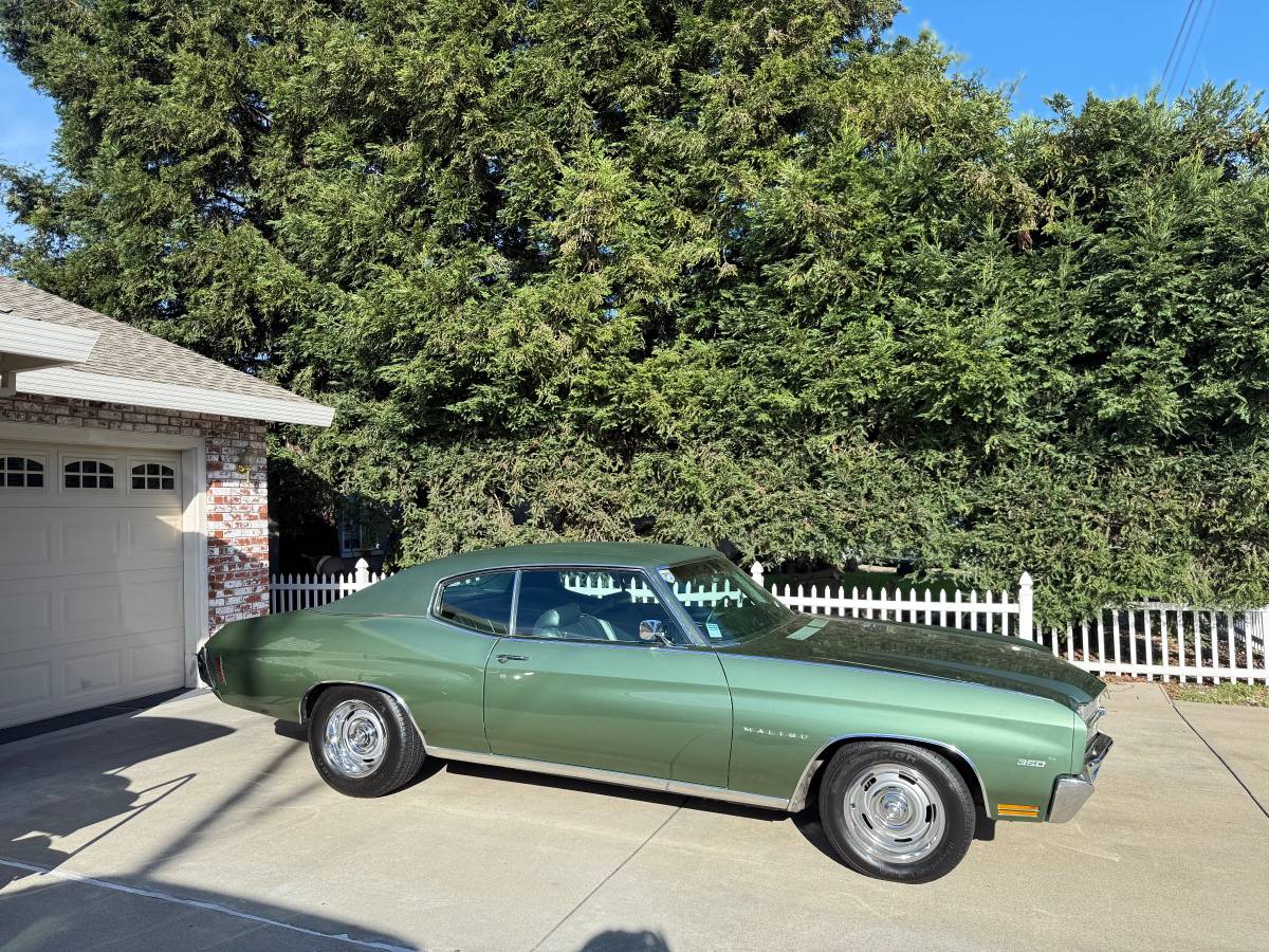 Chevrolet-chevelle-malibu-1970-3