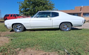 Chevrolet-chevelle-malibu-1972-21
