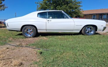 Chevrolet-chevelle-malibu-1972-3