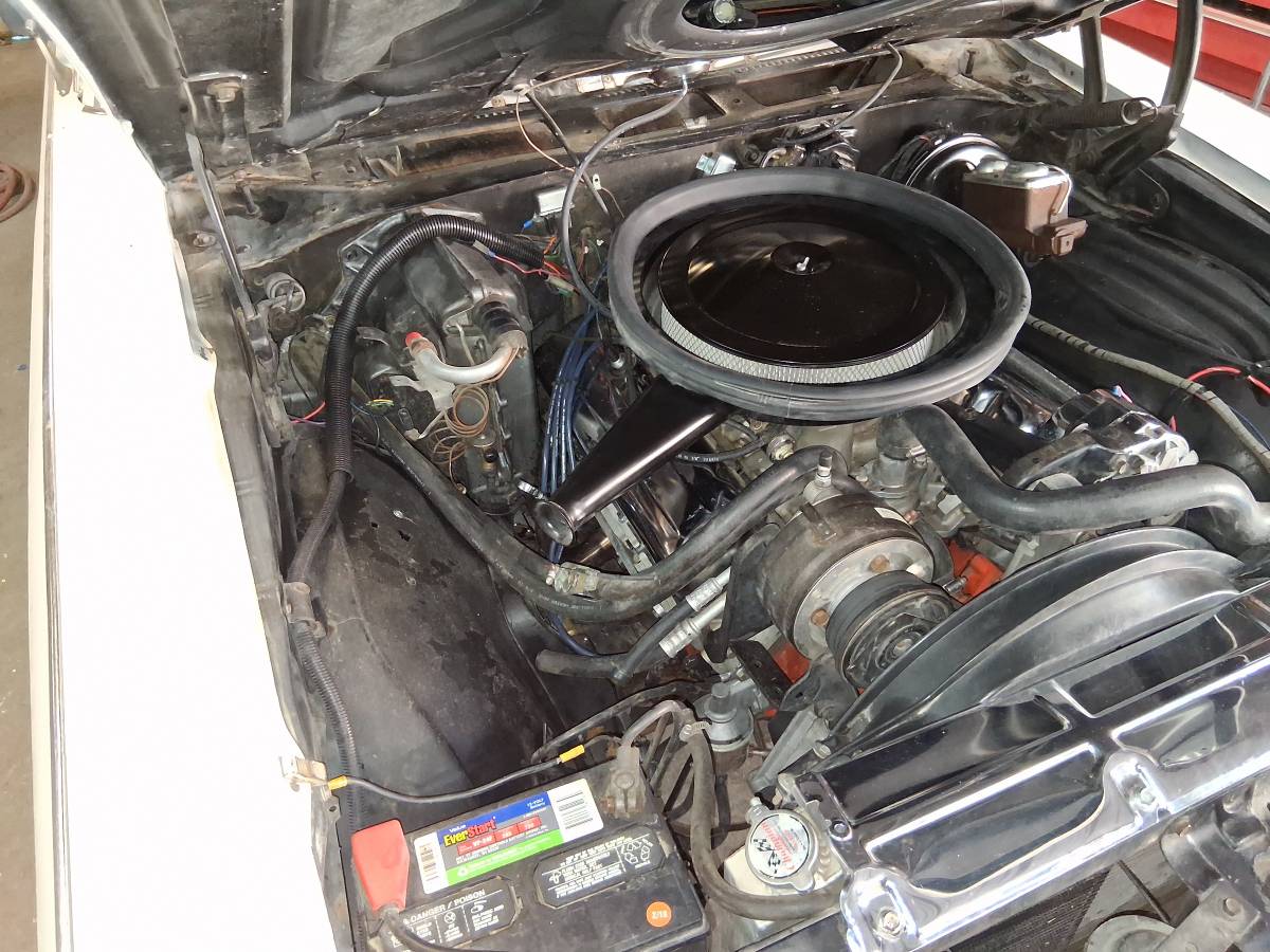 Chevrolet-chevelle-malibu-1972-4