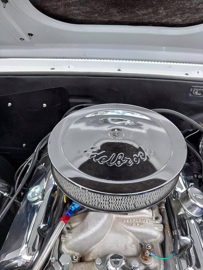 Chevrolet-chevelle-ss-1967-white-12