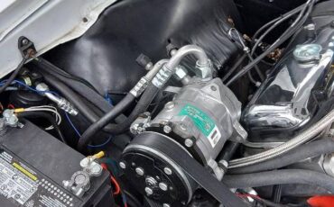 Chevrolet-chevelle-ss-1967-white-32