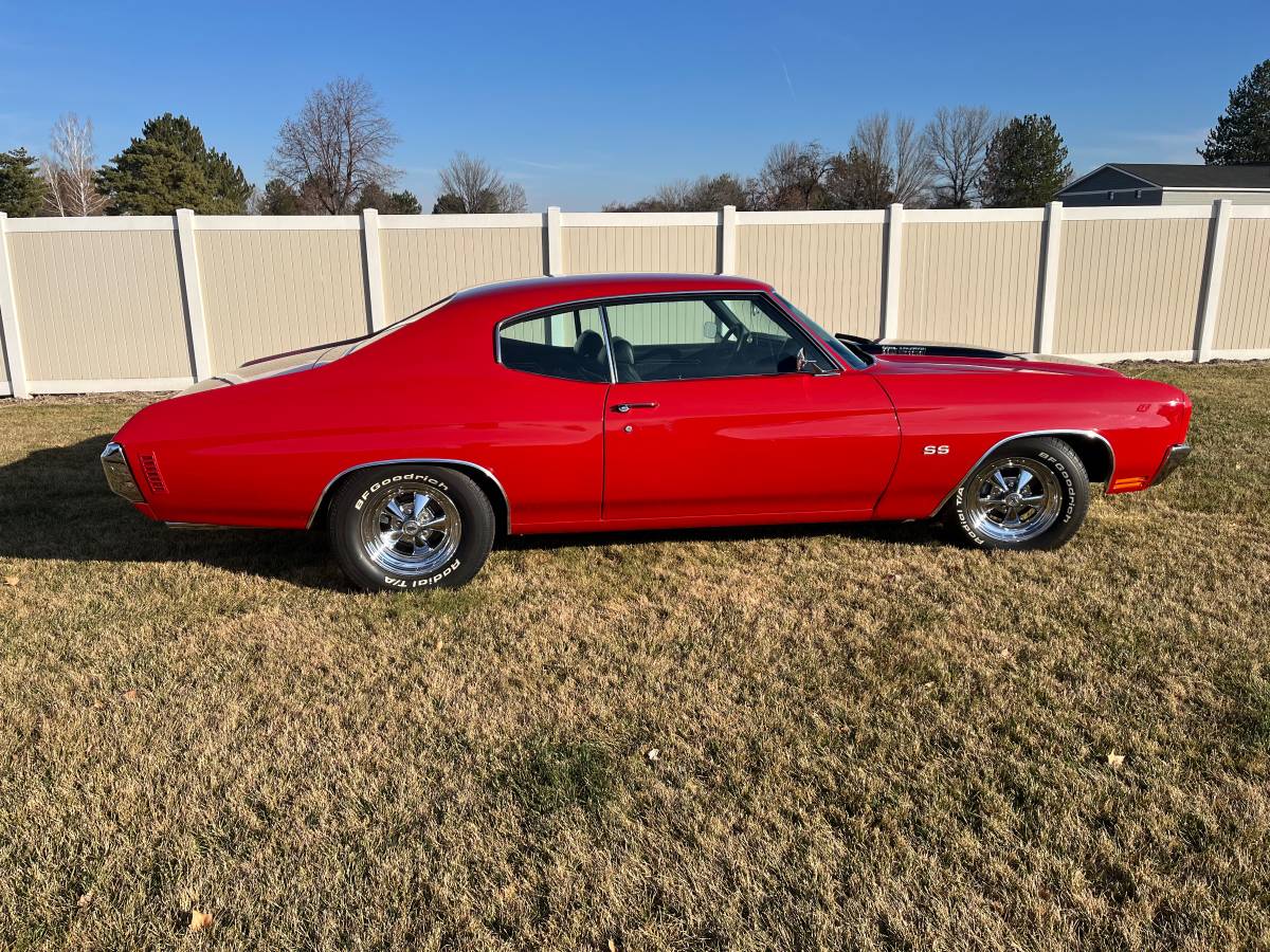 Chevrolet-chevelle-ss-1970-red-1