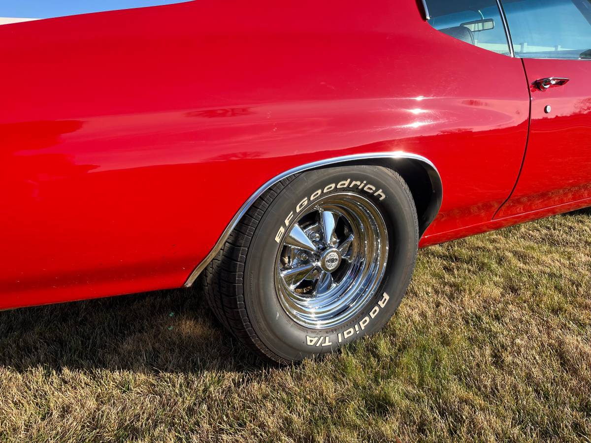 Chevrolet-chevelle-ss-1970-red-14