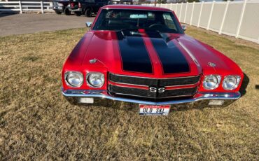 Chevrolet-chevelle-ss-1970-red-15