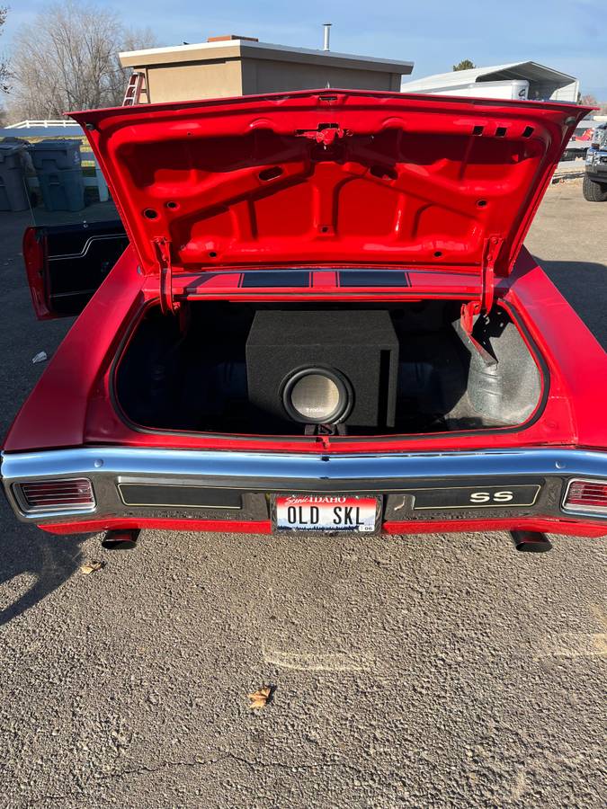 Chevrolet-chevelle-ss-1970-red-9