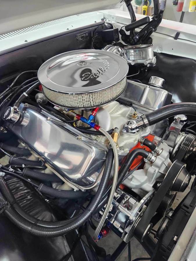 Chevrolet-chevelle-ss-tribute-1967-white-12