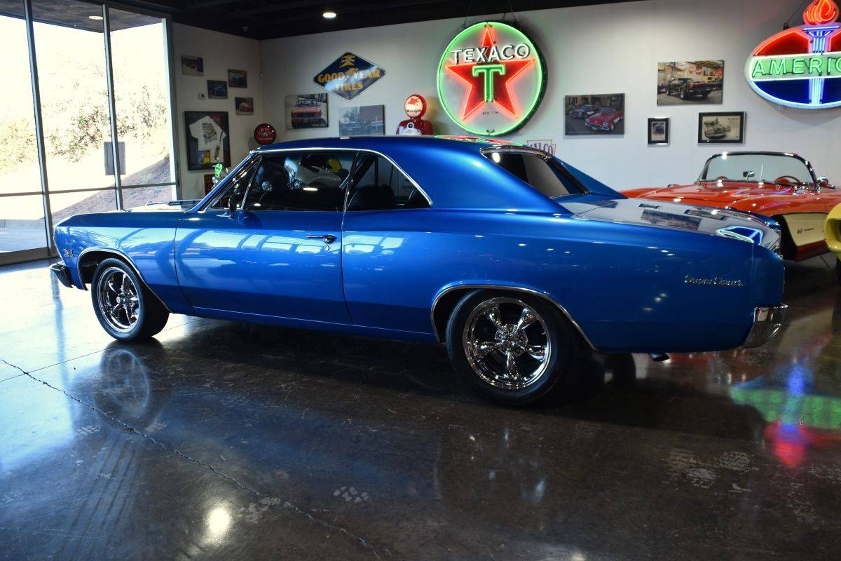 Chevrolet-chevelle-ss396-coupe-1966-blue-6