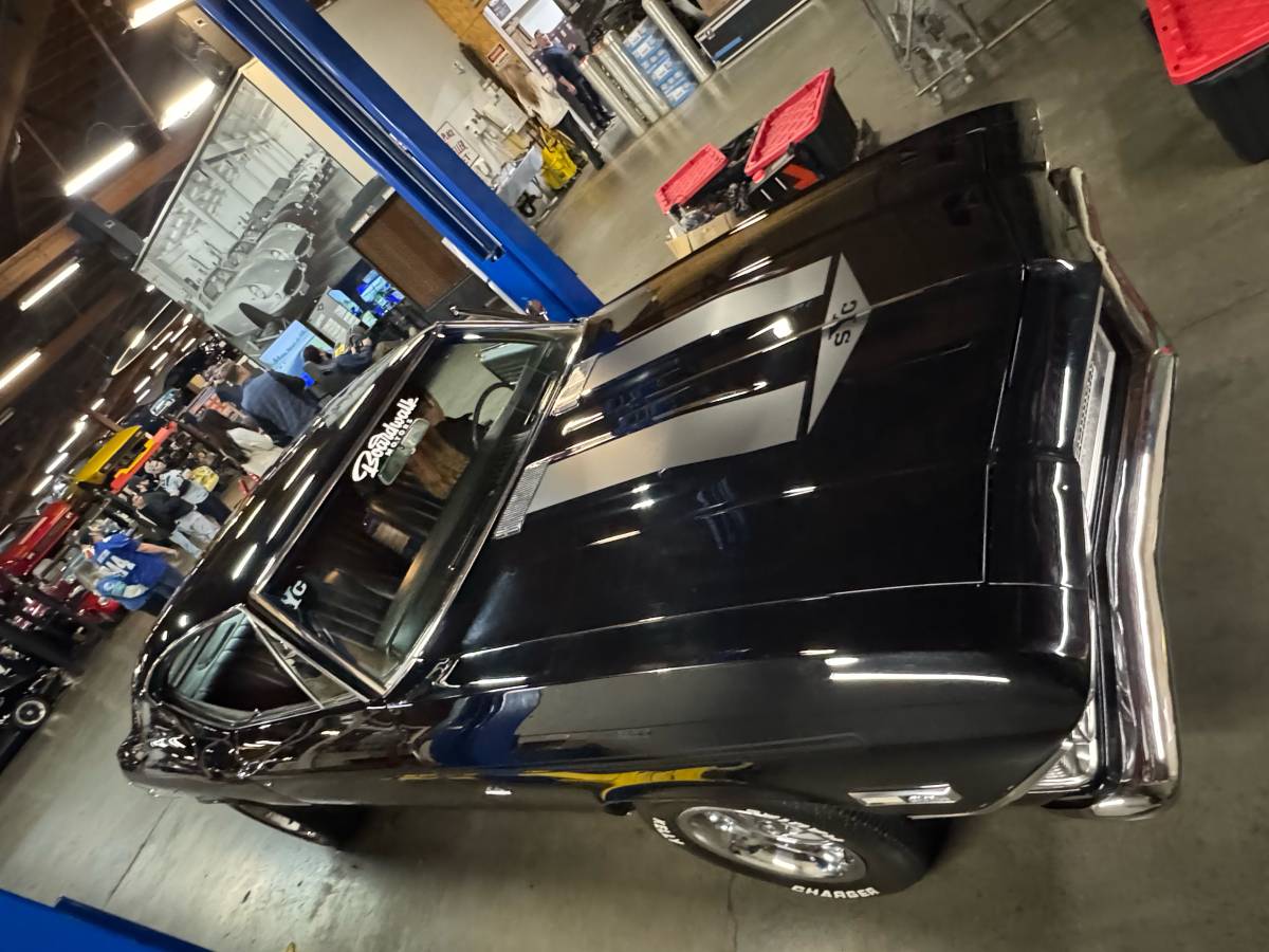 Chevrolet-chevelle-tribute-ss-1968-black-14