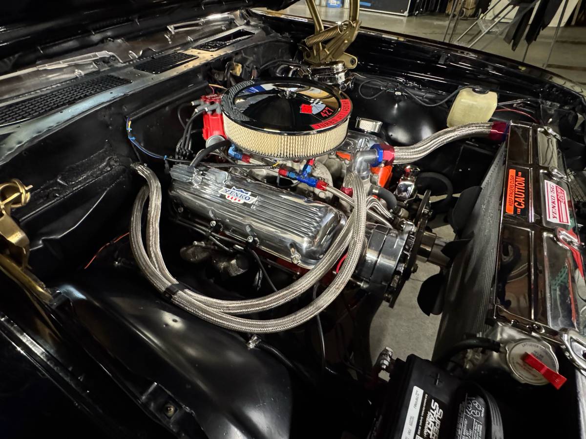 Chevrolet-chevelle-tribute-ss-1968-black-22