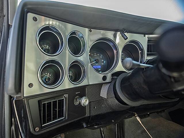 Chevrolet-chevy-blazer-1984-custom-13