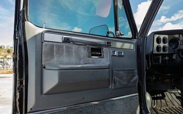 Chevrolet-chevy-blazer-1984-custom-21