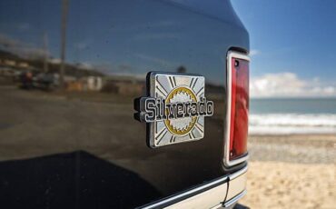 Chevrolet-chevy-blazer-1984-custom-9