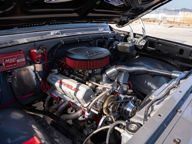 Chevrolet-chevy-c10-1974-custom-11