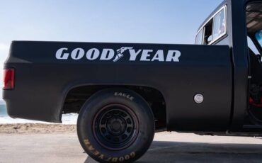 Chevrolet-chevy-c10-1974-custom-20