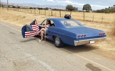 Chevrolet-chevy-impala-1965-blue-10