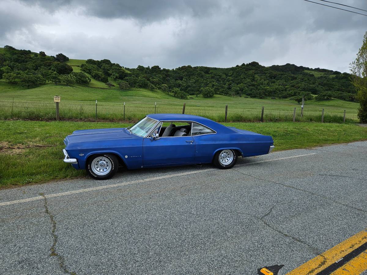 Chevrolet-chevy-impala-1965-blue-2